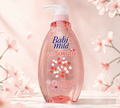 Thai Ranee Babi Mild White Sakura organic head and body baby bath in a 380ml pink pump bottle with floral design.