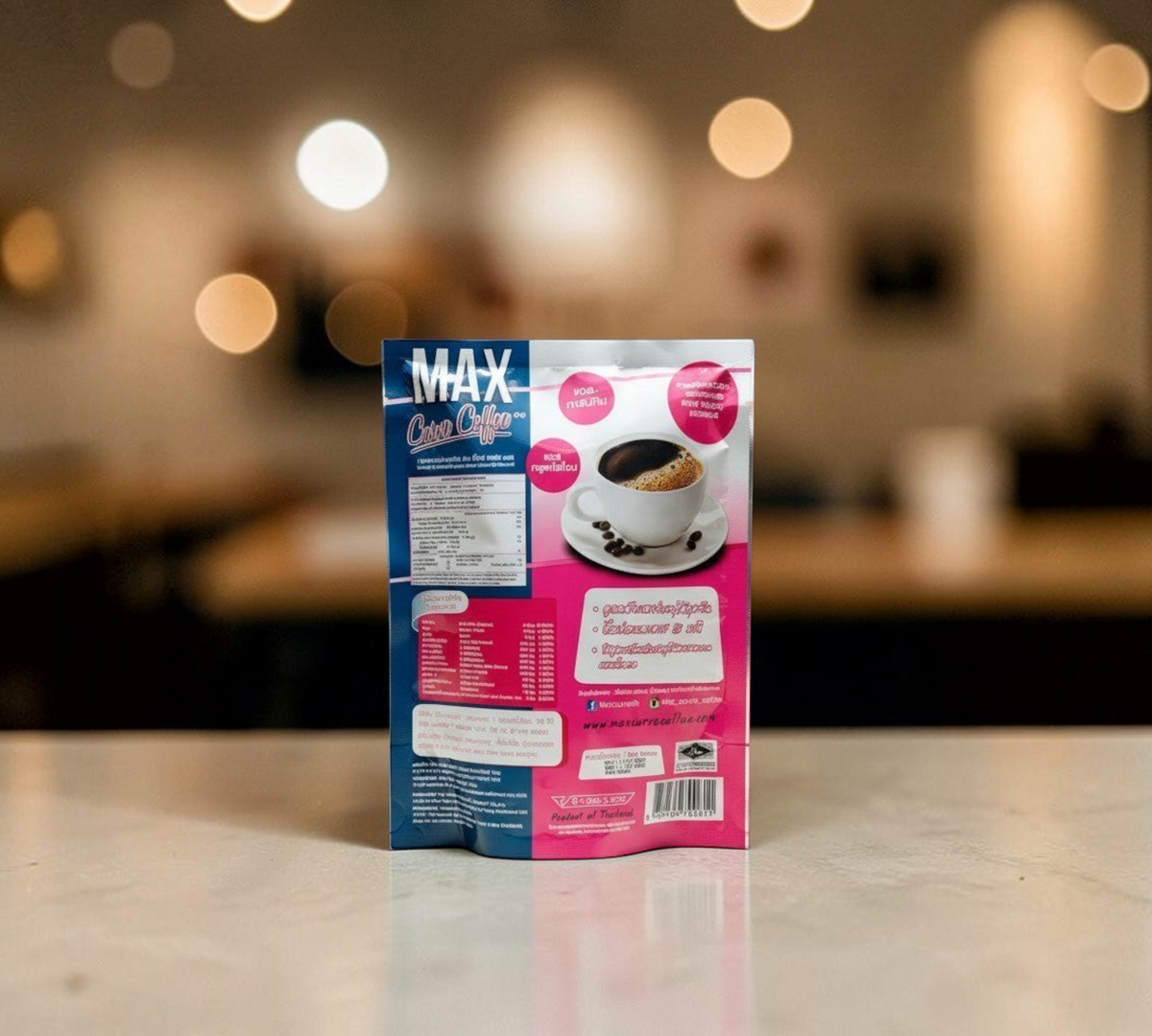 Thai Ranee Max Curve instant coffee powder drink mix pouch featuring functional ingredients for wellness support.